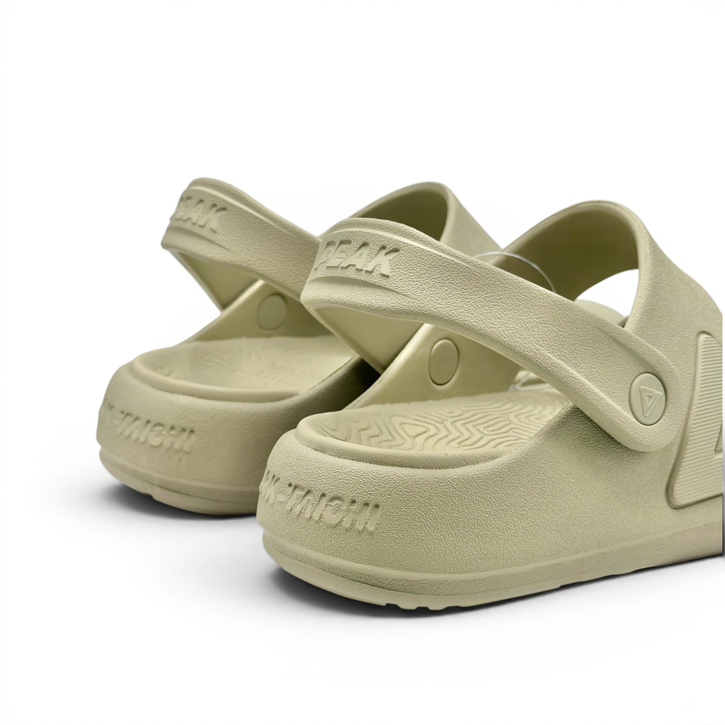 Peak Taichi Sandals EMERALD