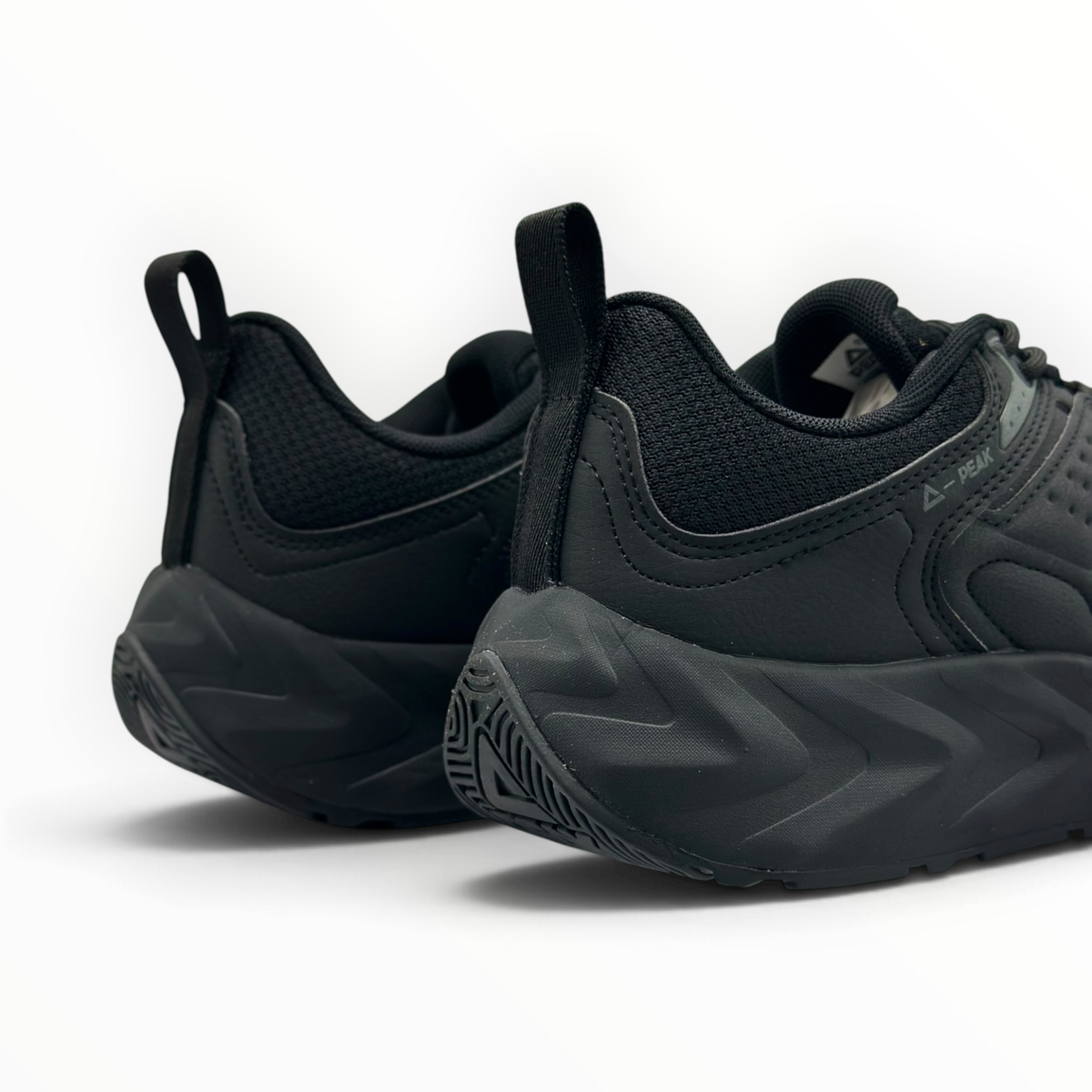 Peak Running Shoes II ALL BLACK