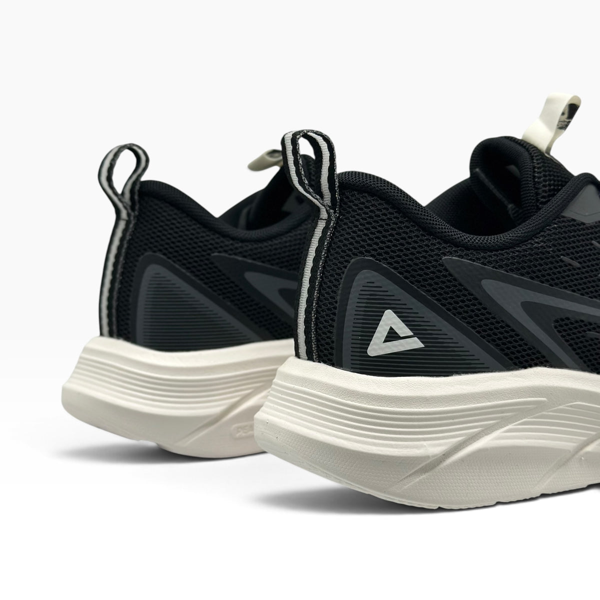Peak Running Shoes Dots BLACK/WHITE