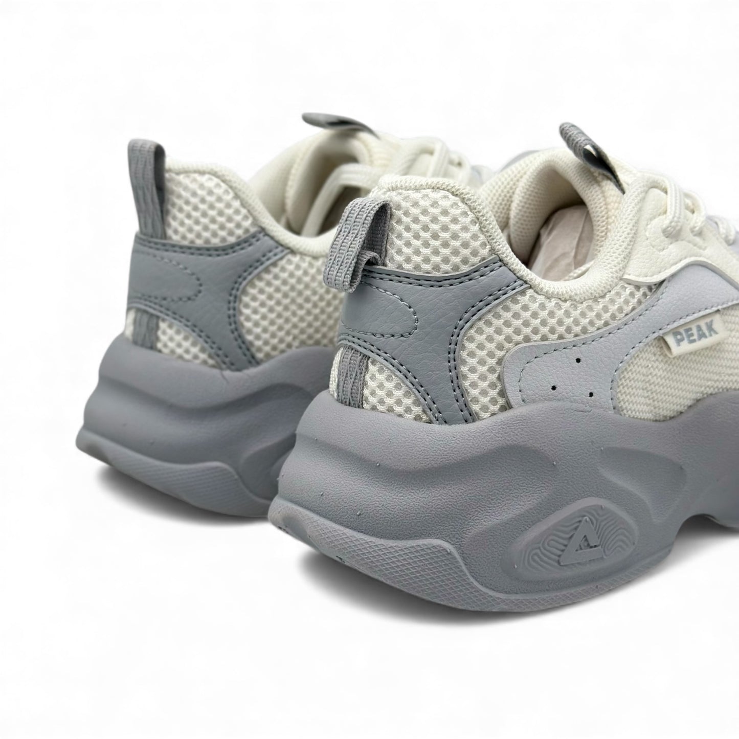 Peak Retro Casual Shoes WHITE GREY