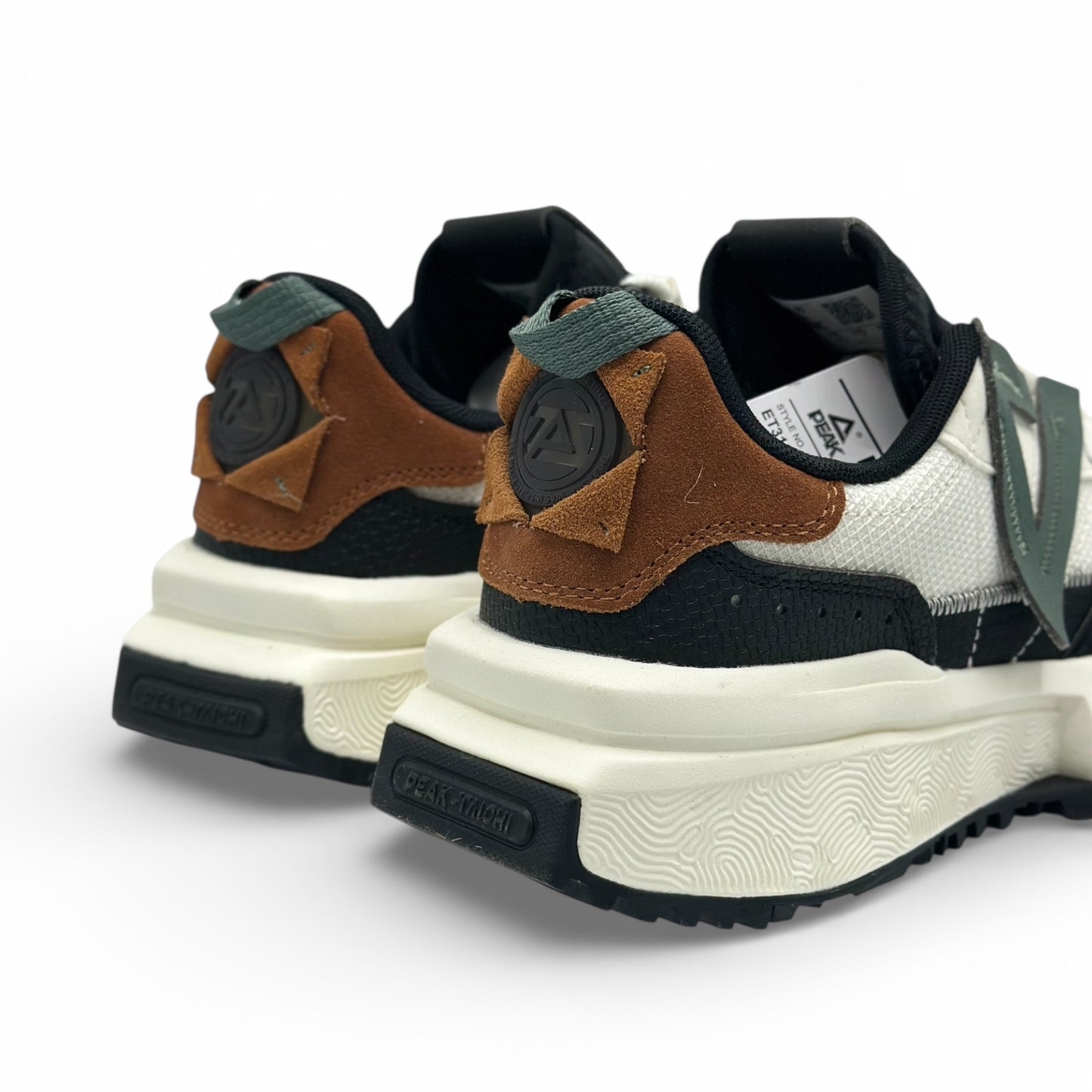 Peak Flair 2.0 Milky White/Black