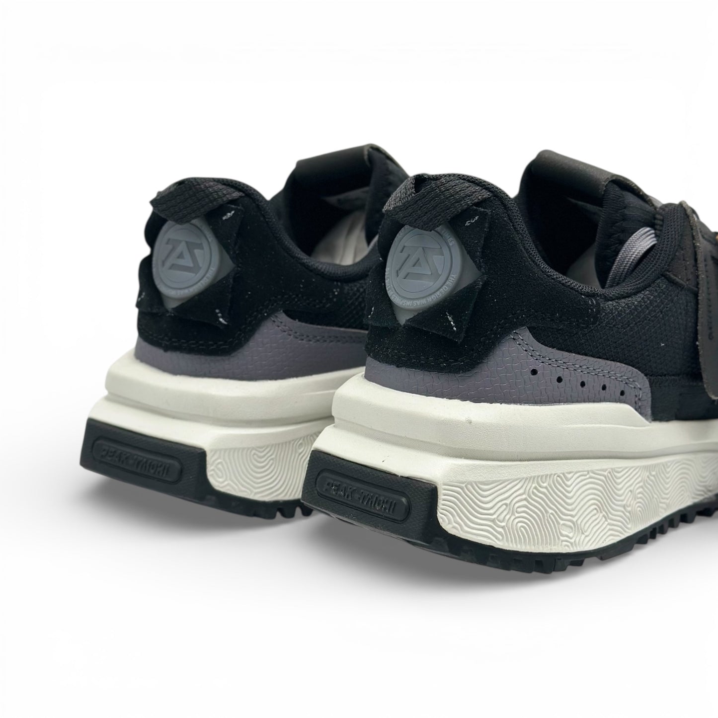 Peak Flair 2.0 Black/Paloma Ash