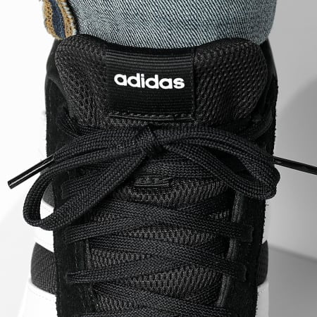 Adidas RUN 84 Shoes Black