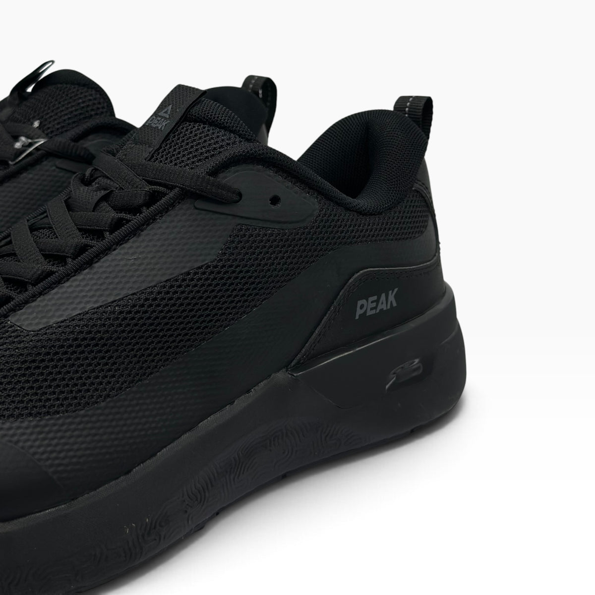 Peak Walking Shoes 3 ALL BLACK