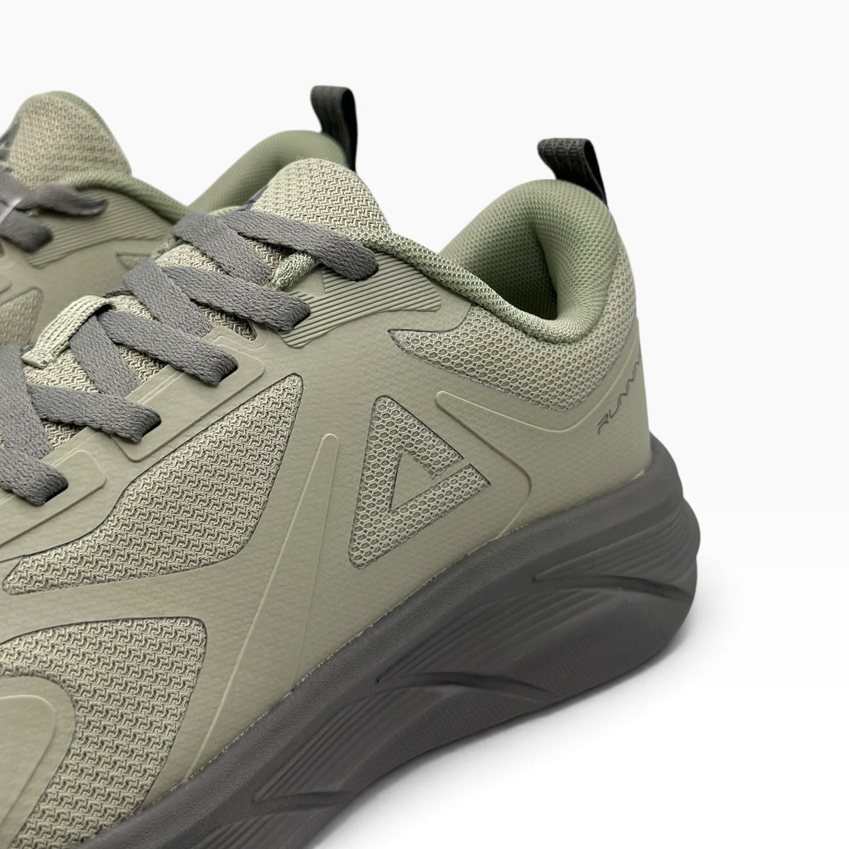 Peak Volkswagen Running shoes EMERALD