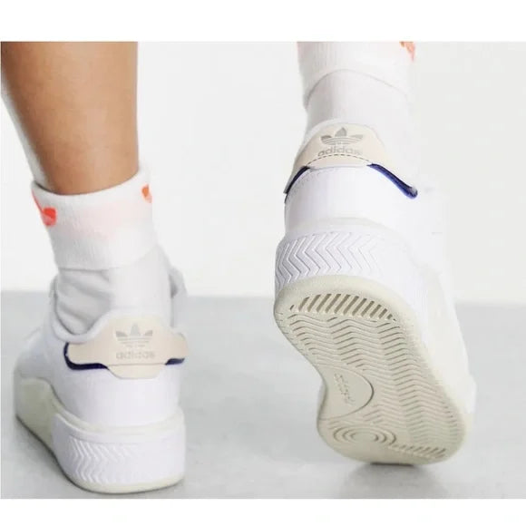 Adidas Court Tourino Bold W
