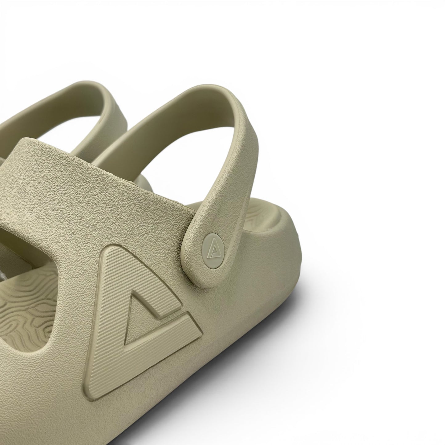 Peak Taichi Sandals EMERALD