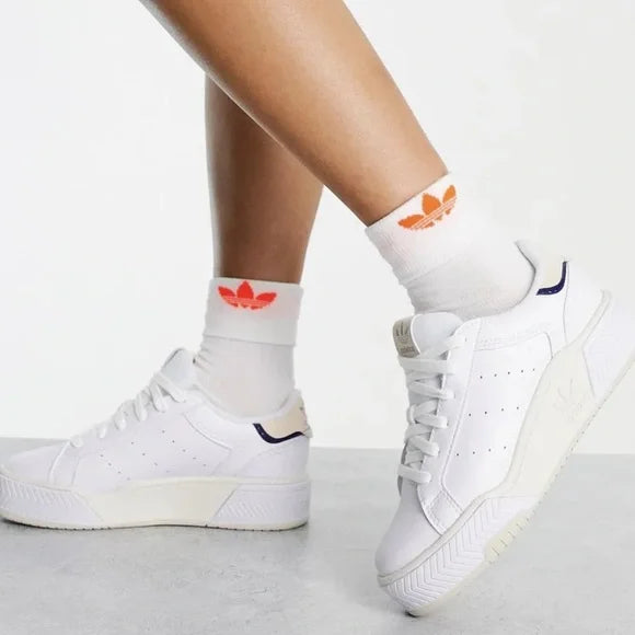 Adidas Court Tourino Bold W