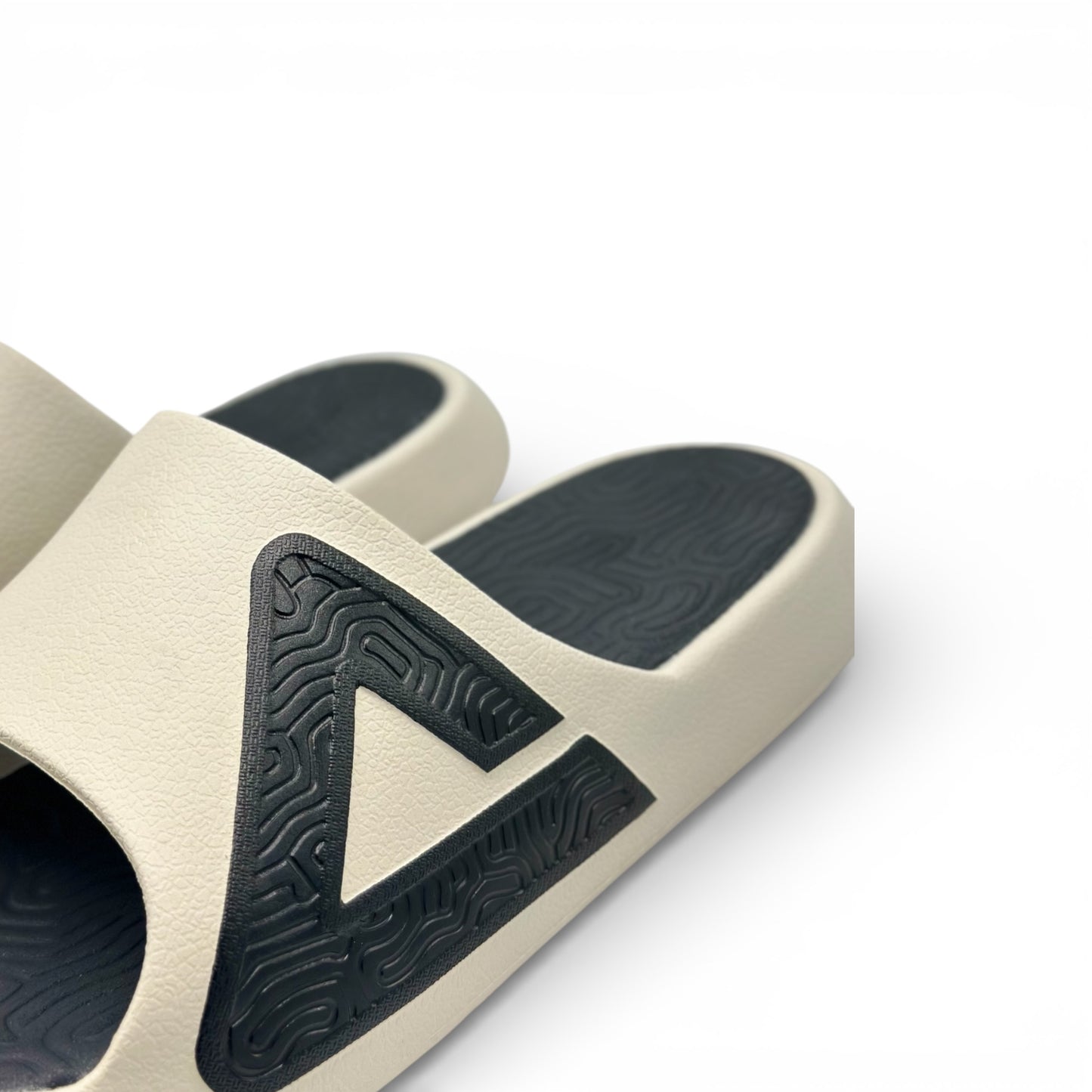 Peak Taichi Sports Slippers Beige/Black