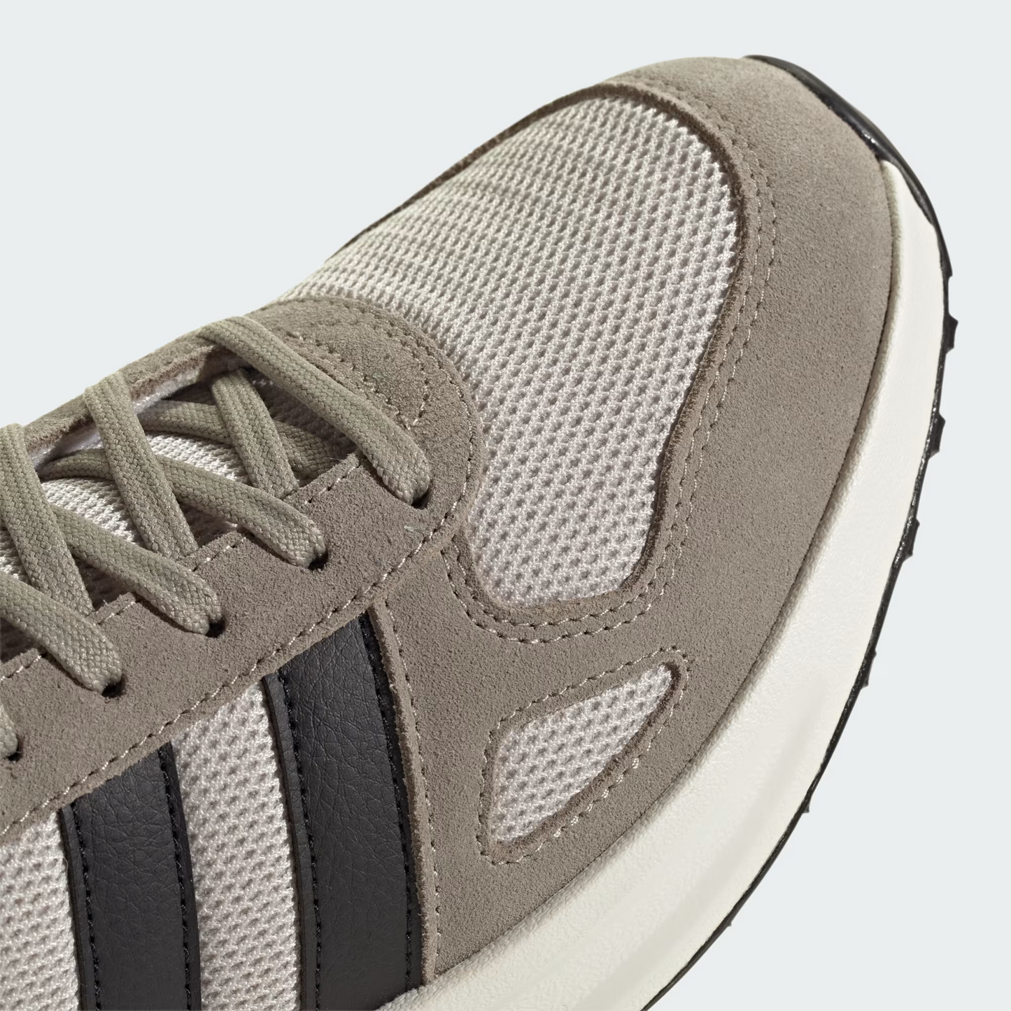 Adidas RUN 84 Shoes Beige