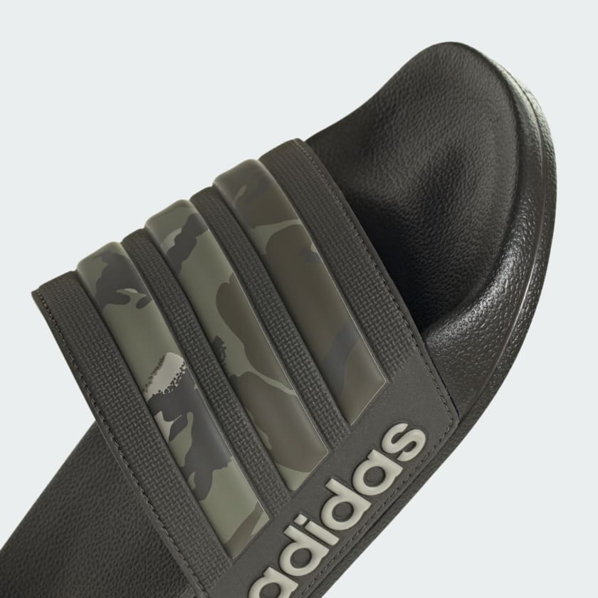 ADILETTE SHOWER SLIDES