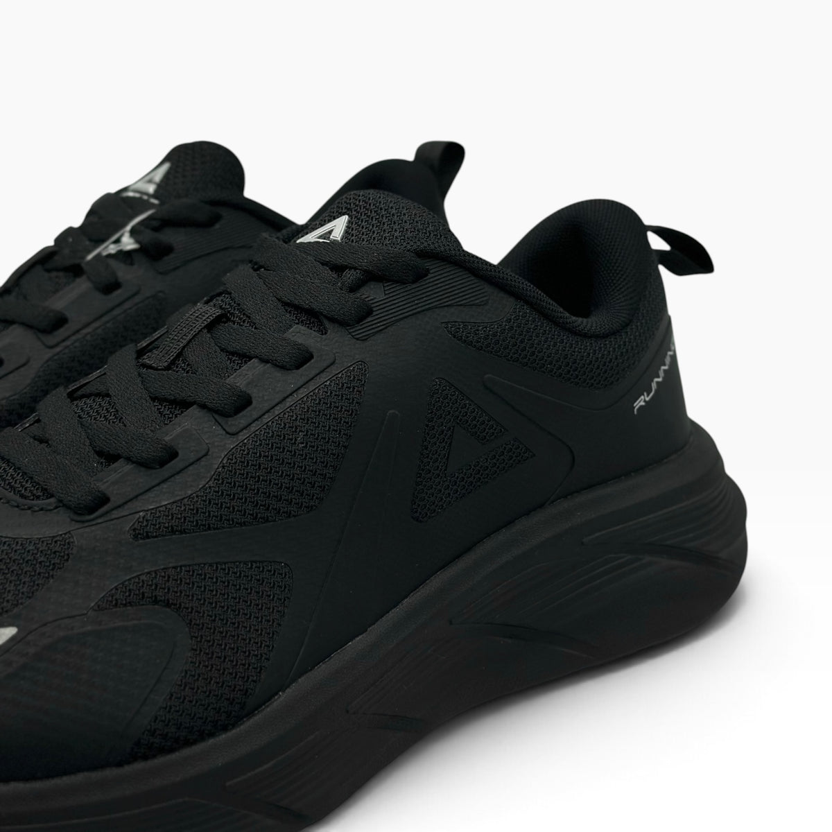 Peak Volkswagen Running shoes ALL BLACK
