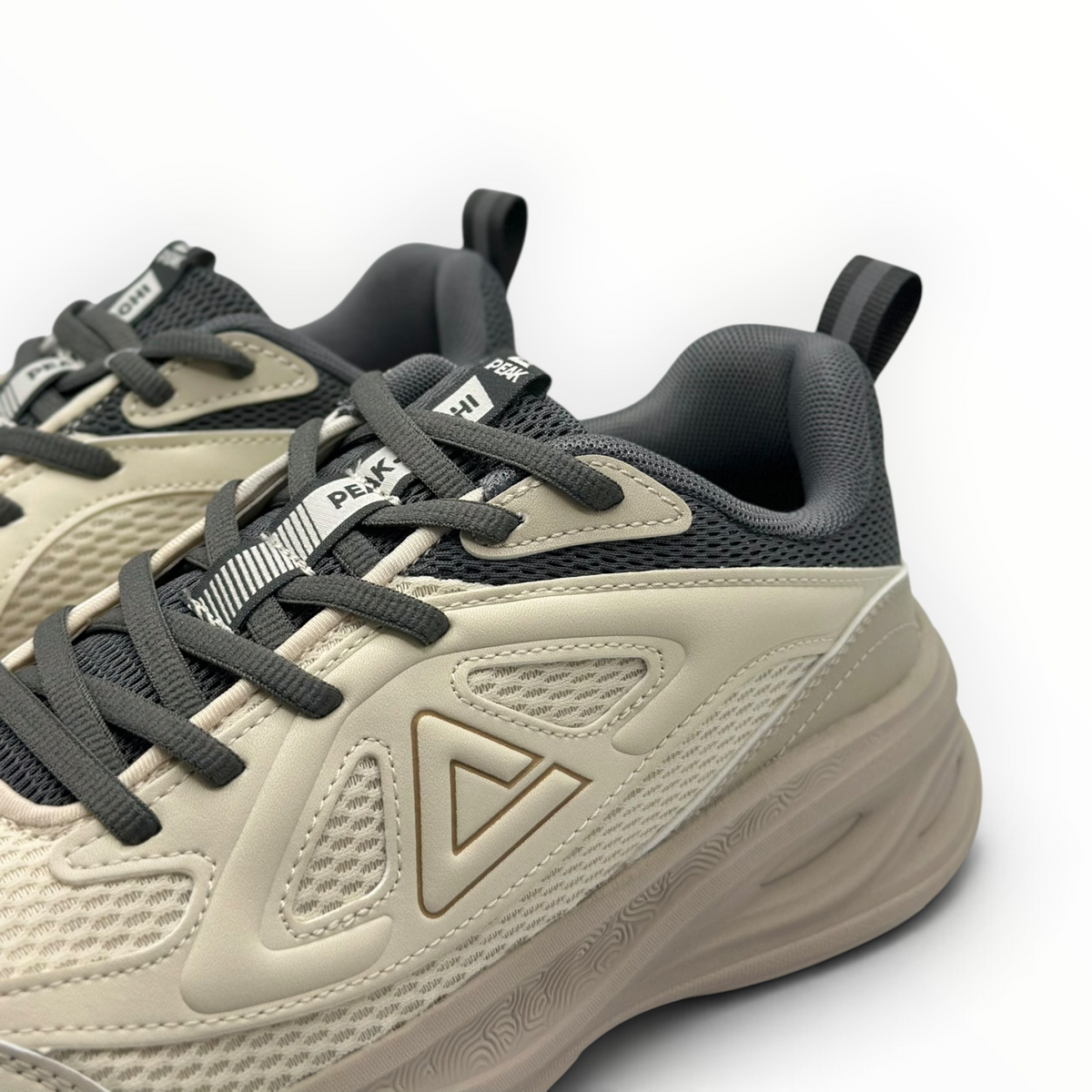 Peak Cross II Training Shoes OFF WHITE/DK.GREY